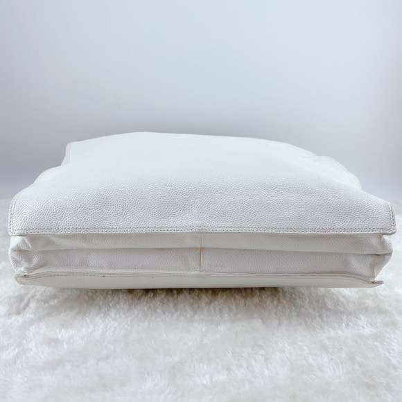 Sale!❤️Chanel Vintage Caviar Wood Handle Tote - Picture 7 of 16